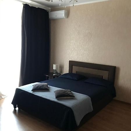 Rent Apartment In The Center Of Tsjernihiv Eksteriør bilde