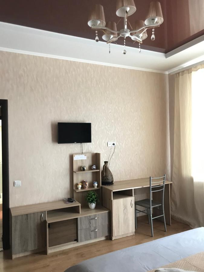 Rent Apartment In The Center Of Tsjernihiv Eksteriør bilde