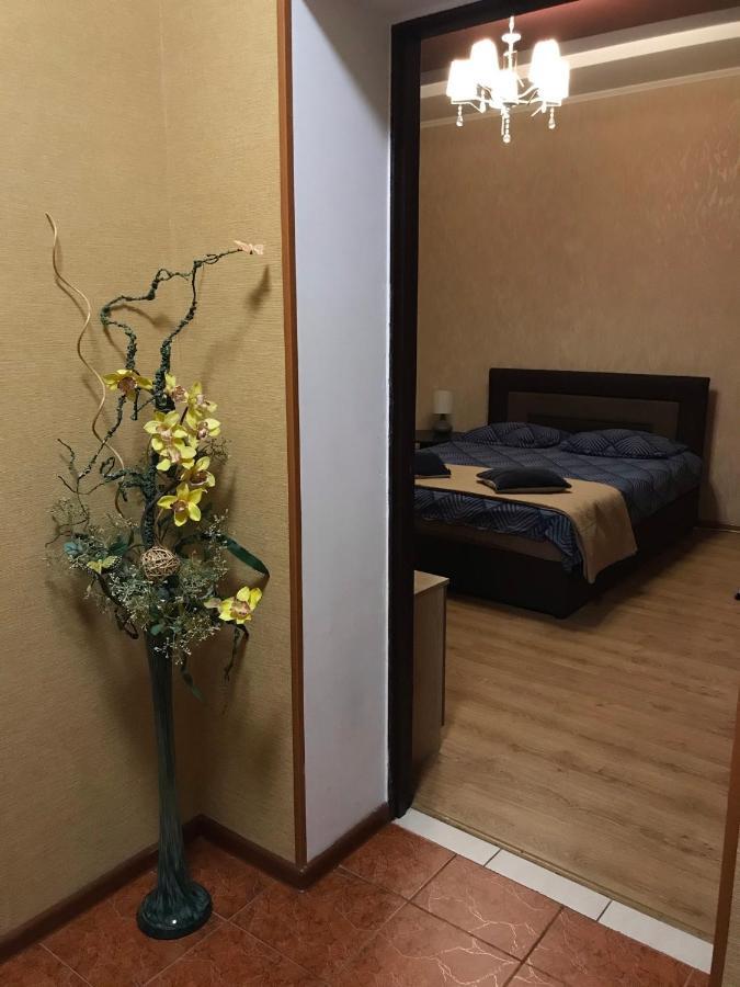 Rent Apartment In The Center Of Tsjernihiv Eksteriør bilde