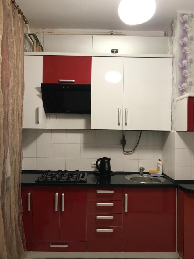 Rent Apartment In The Center Of Tsjernihiv Eksteriør bilde