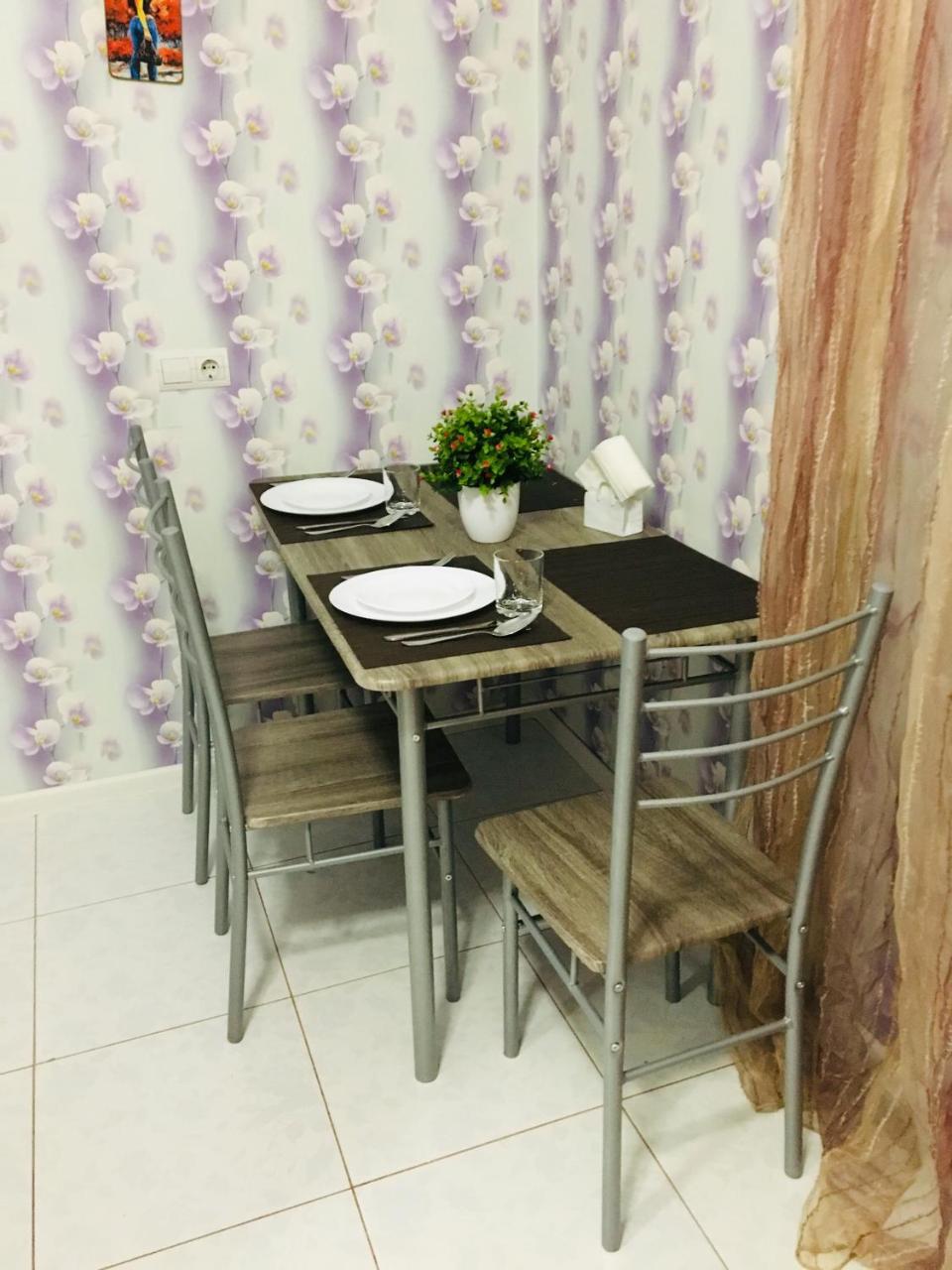 Rent Apartment In The Center Of Tsjernihiv Eksteriør bilde